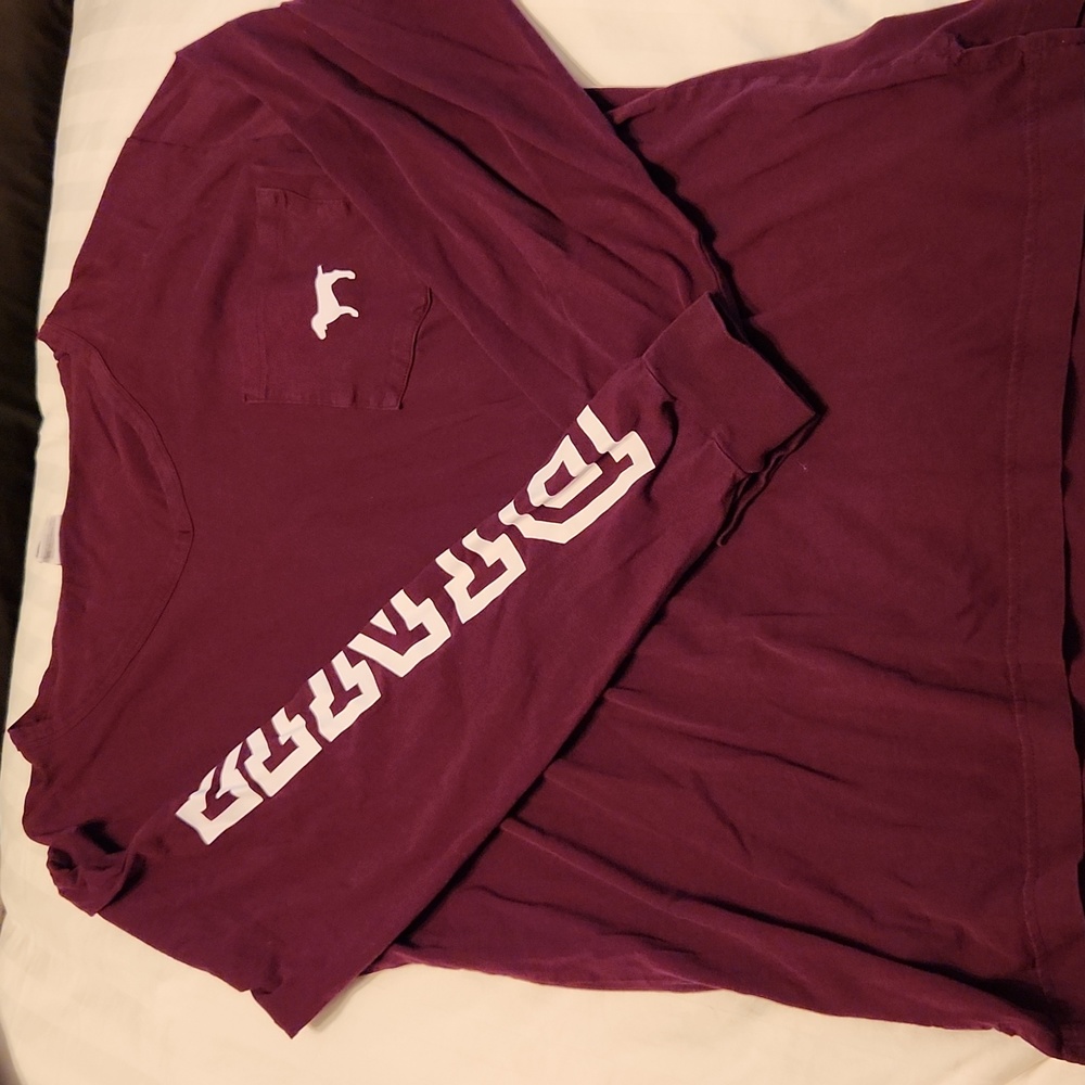 Victoria's secret PINK long sleeve top size large vneck maroon color